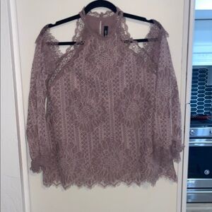 NWT Sugarlips Mauve Lace Cold Shoulder Top | S